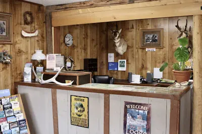 Photo 3 - Rocky Mountain Lodge