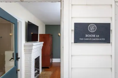 Photo 5 - The Legacy Inn