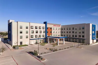 Photo 2 - Hampton Inn & Suites Amarillo West