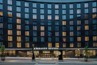 Photo 2 - Embassy Suites By Hilton Madison Downtown
