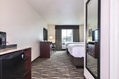 Photo 4 - Cobblestone Hotel & Suites - Rhinelander