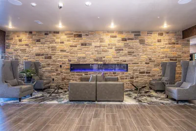 Photo 3 - Cobblestone Hotel & Suites - Rhinelander