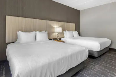 Photo 5 - Amwell Suites Somerset Bridgewater