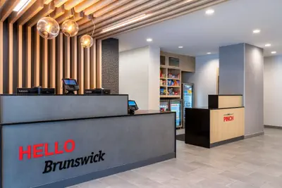 Photo 3 - Towneplace Suites by Marriott Brunswick