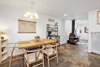 Photo 3 - Apres Chalet #2364