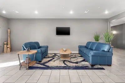 Photo 4 - Riverstone Suites - Chippewa Falls