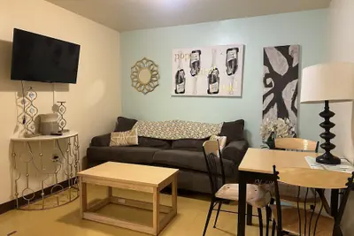 Photo 3 - 2 Bedroom 2 Bath Apartment Heart of Downtown PIT