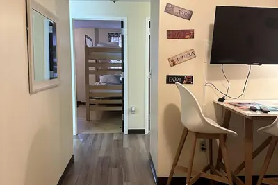 Photo 3 - 2 Bedroom 2 Bath Heart of Downtown PGH