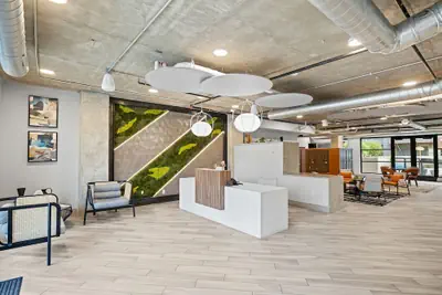 Photo 4 - Placemakr Downtown Austin