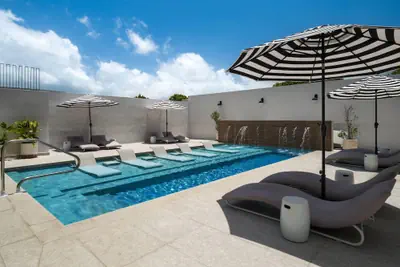 Photo 2 - Bali Hotel Adults Only Isla Verde, a Trademark by Wyndham