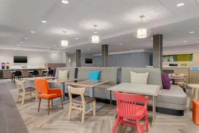 Photo 4 - Home2 Suites By Hilton Virginia Beach Princess Anne