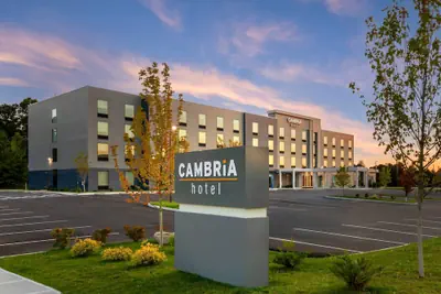 Photo 2 - Cambria Hotel & Suites Plymouth