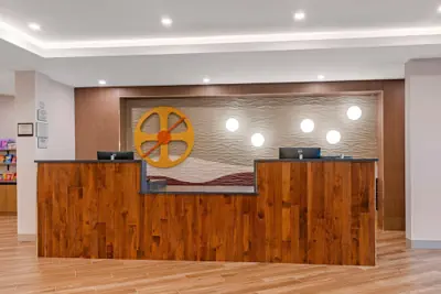 Photo 5 - Cambria Hotel & Suites Plymouth