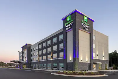 Photo 2 - Holiday Inn Express & Suites Benson by IHG