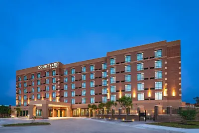 Photo 2 - Courtyard By Marriott Dallas Frisco