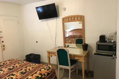Photo 3 - El Ray motel