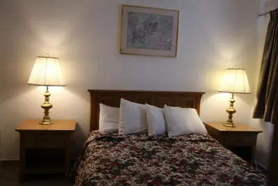 Photo 4 - El Ray motel