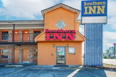 Photo 2 - Southern Inn By OYO Walterboro I-95