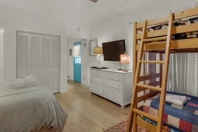 Photo 3 - 2 Minutes to the Beach; Close to Seaside, Vintage Cottage in Old Seagrove