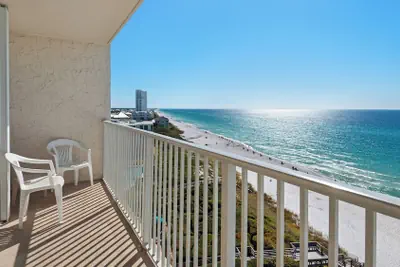 Photo 2 - Beachcrest