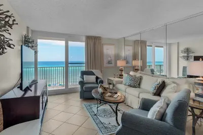 Photo 2 - Beachcrest
