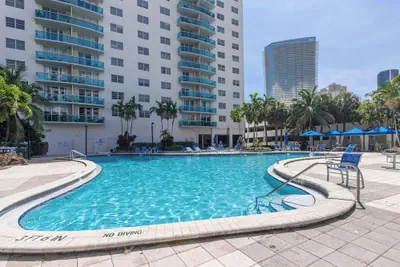Photo 2 - Ocean Reserve by Boutique Apartments MIA