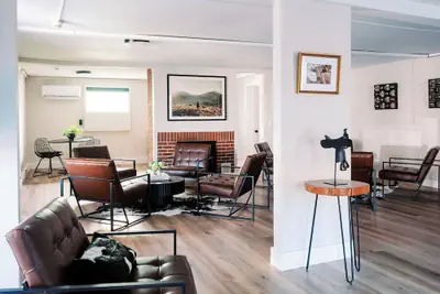 Photo 4 - Western Lodge
