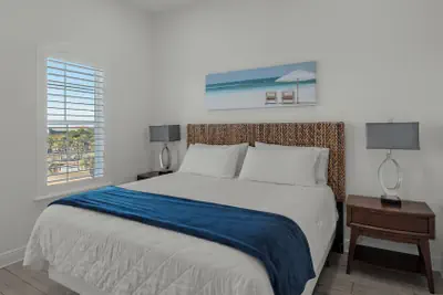 Photo 5 - Modern + New Construction & Gulf Views; 3 Pools & Steps to Beach