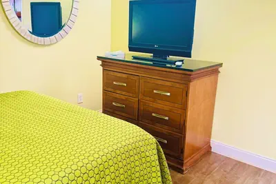 Photo 3 - Classic Suites