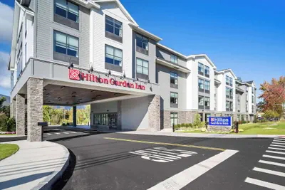 Photo 2 - Hilton Garden Inn North Conway