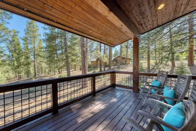 Photo 3 - Grays Crossing by Avantstay Stunning 4bdr Cabin