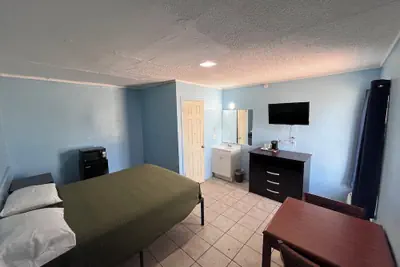 Photo 5 - Packsaddle Motel