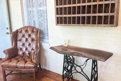 Photo 2 - Black Walnut Inn