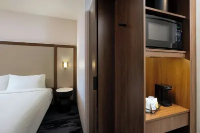 Photo 5 - Fairfield By Marriott Inn & Suites Albuquerque Uptown