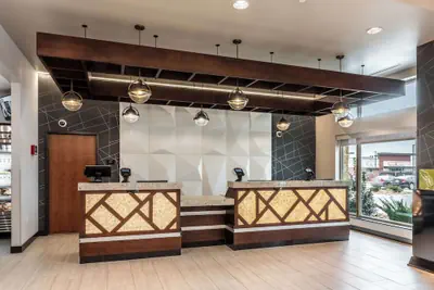 Photo 3 - Drury Plaza Hotel College Station