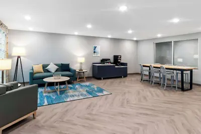 Photo 3 - Woodspring Suites Pensacola West