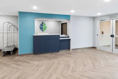 Photo 4 - Woodspring Suites Pensacola West
