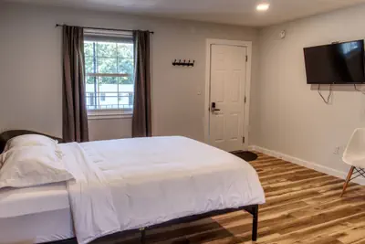 Photo 5 - Vermont Suites