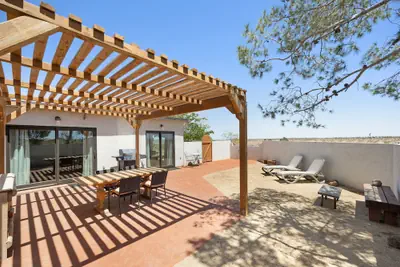 Photo 2 - Mesa View Homestead - Cozy, 360 Views & Tranquility! 1 Bedroom Home by RedAwning