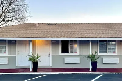 Photo 2 - Budget Motel