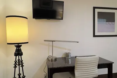 Photo 4 - Budget Motel