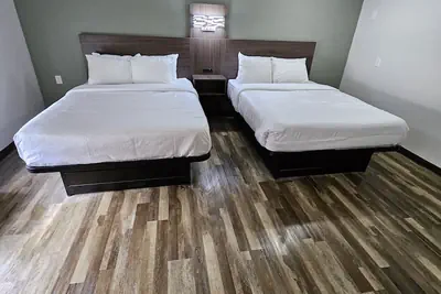 Photo 5 - Quality Inn & Suites Columbia Harbison