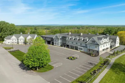 Photo 2 - Brookmere Saratoga, a Tribute Portfolio Hotel