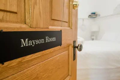 Photo 2 - Mayson Room BW Boutique Hotel