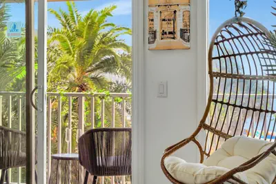 Photo 2 - The Palm Exclusive Tropical Luxury on the Water