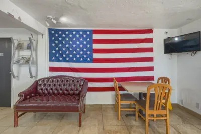 Photo 3 - Patriot Stay Motel