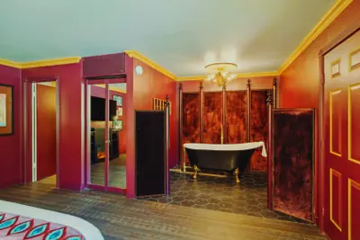 Photo 3 - The Fainting Couch Boutique Hotel