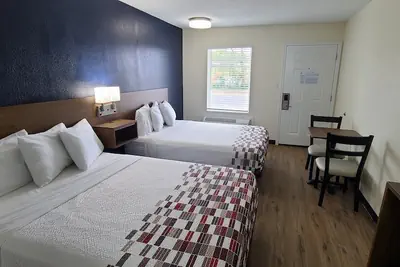 Photo 5 - Red Roof Inn Byron