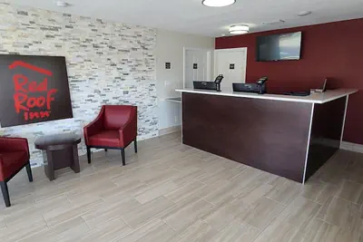 Photo 4 - Red Roof Inn Byron