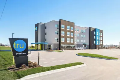 Photo 2 - Tru By Hilton Dixon